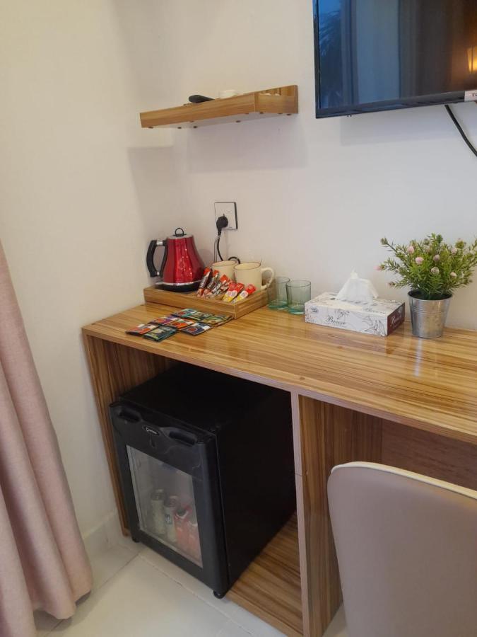 Batuta Maldives Fourson Hotel Thulusdhoo Ngoại thất bức ảnh