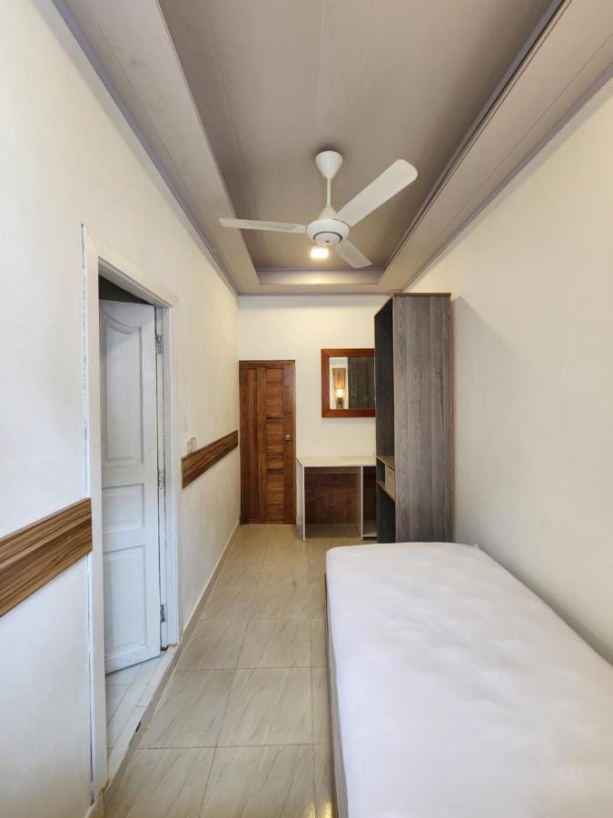 Batuta Maldives Fourson Hotel Thulusdhoo Ngoại thất bức ảnh