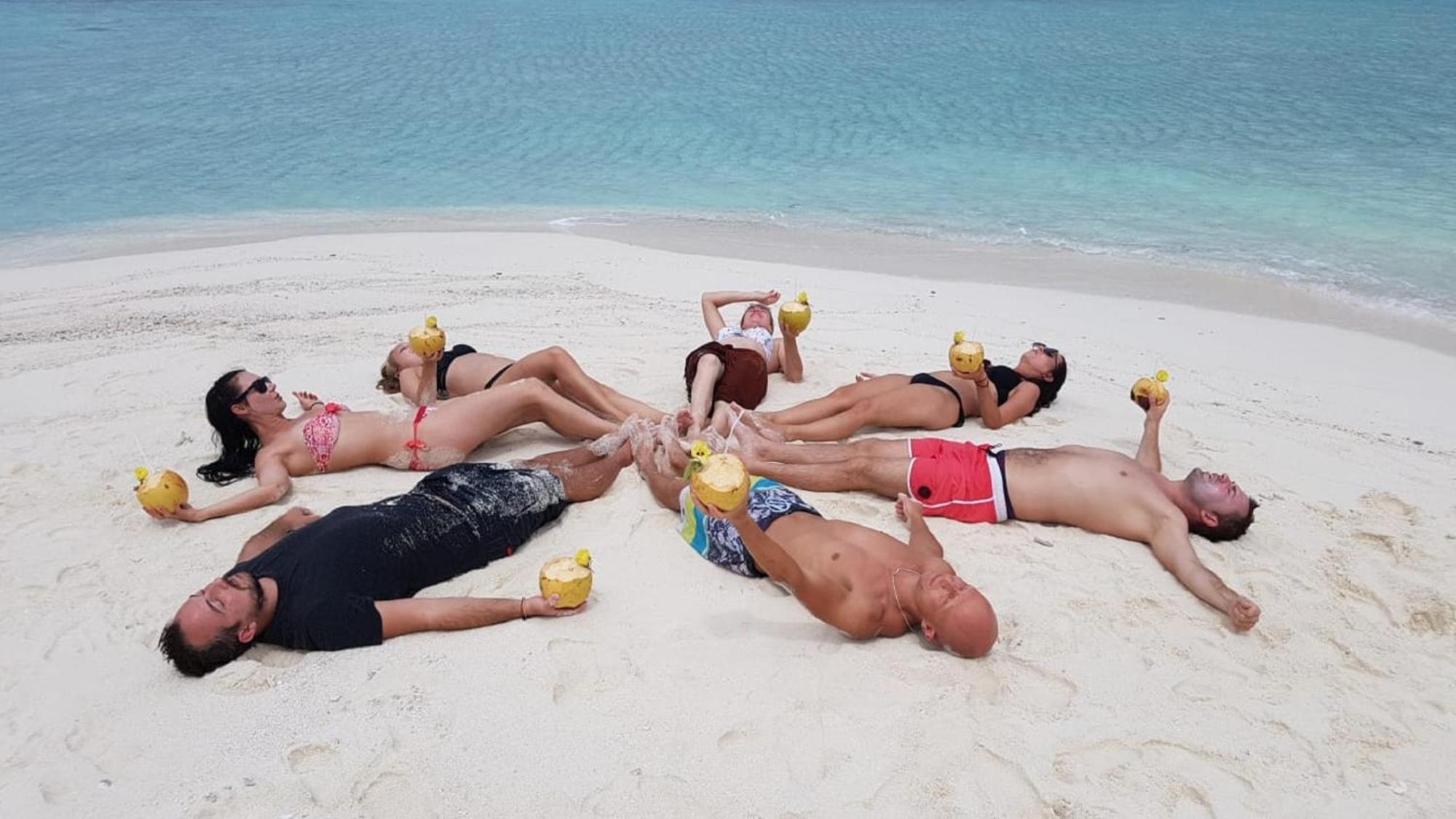 Batuta Maldives Fourson Hotel Thulusdhoo Ngoại thất bức ảnh