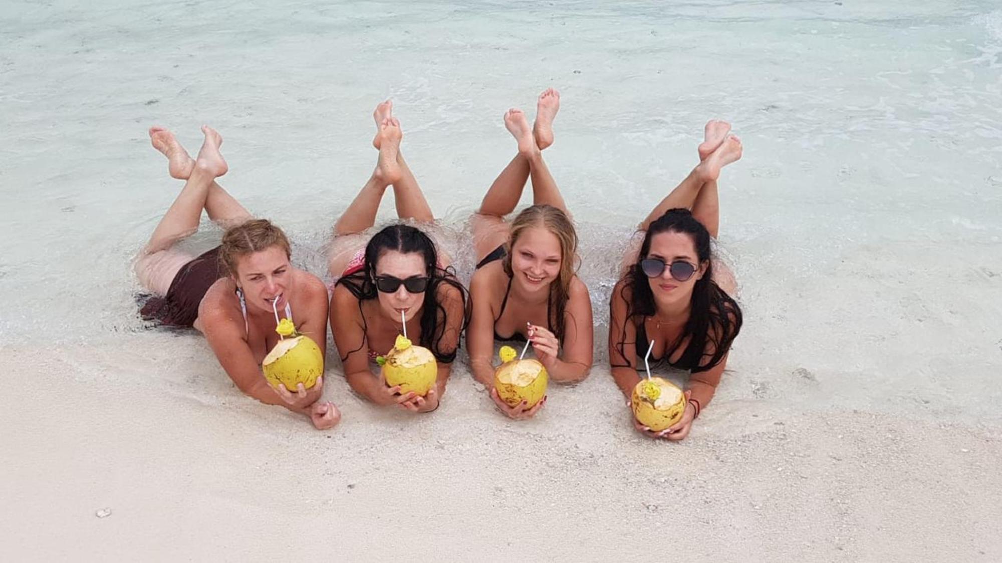 Batuta Maldives Fourson Hotel Thulusdhoo Ngoại thất bức ảnh